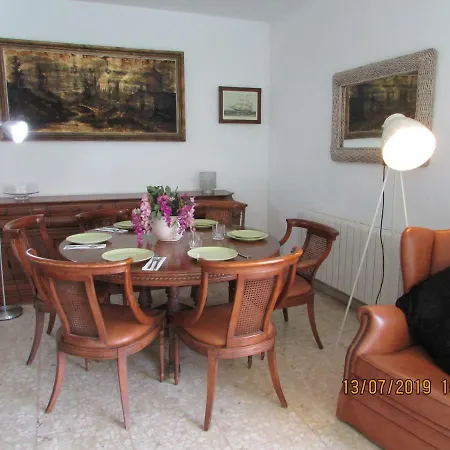 Apart.con Piscina En Zona Residencial Sitges